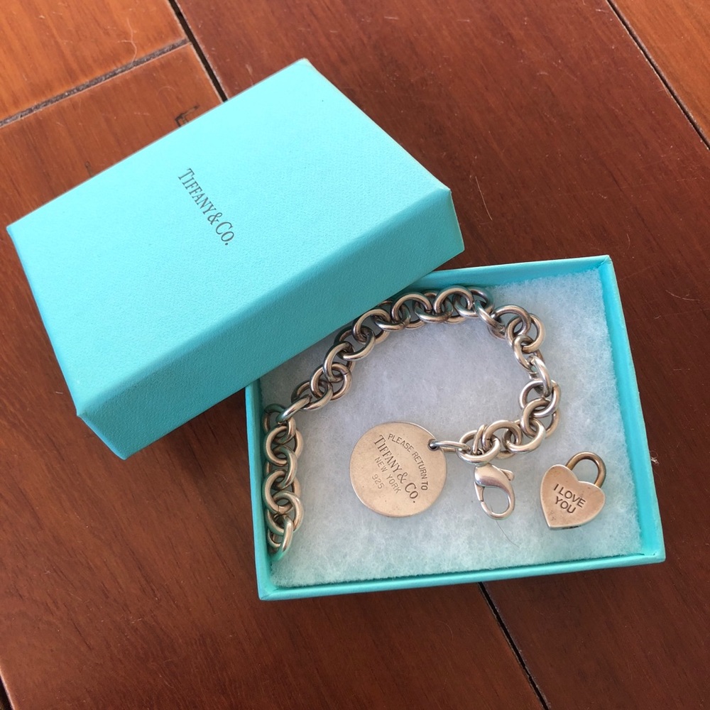 Classic Tiffany Tag Charm Bracelet w FREE CHARM